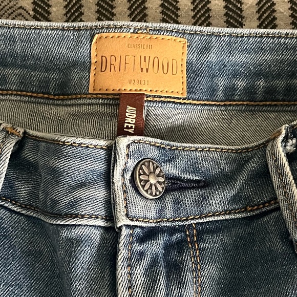 Driftwood Audrey Embroidered Jeans - Size 29 - Picture 5 of 10